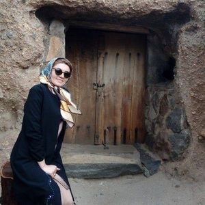 Meet your Posher, Zohre